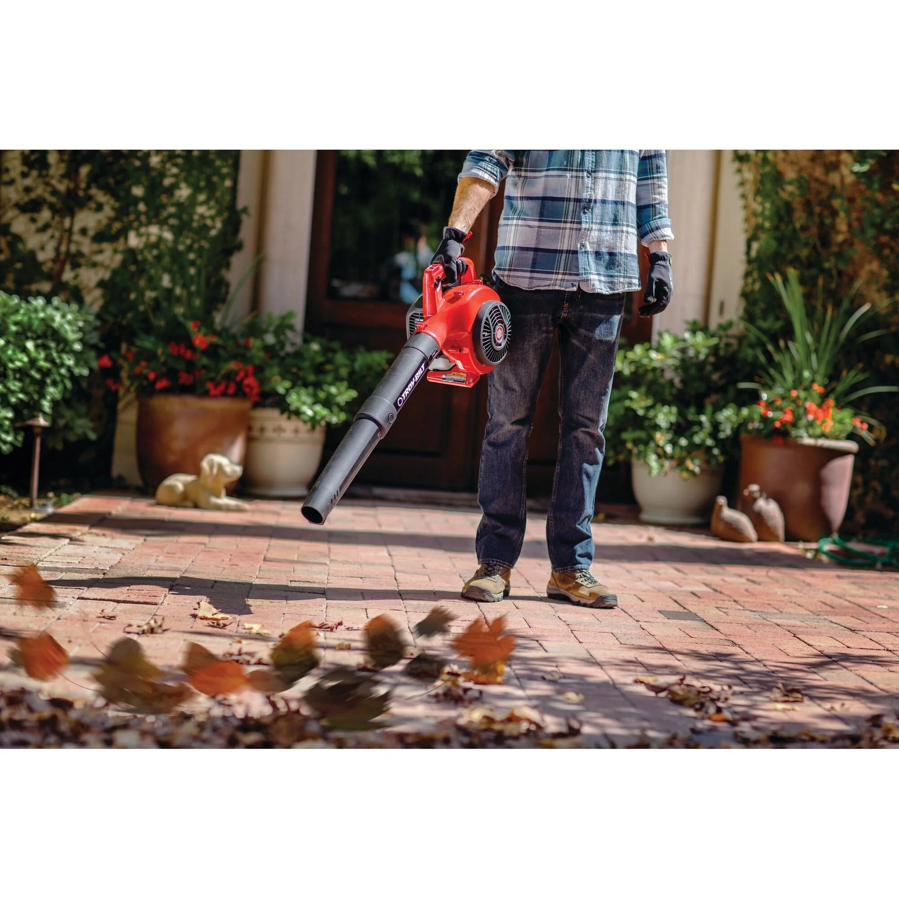 Troy - Bilt 25cc Gas Leaf Blower, TB430 - Product image 3