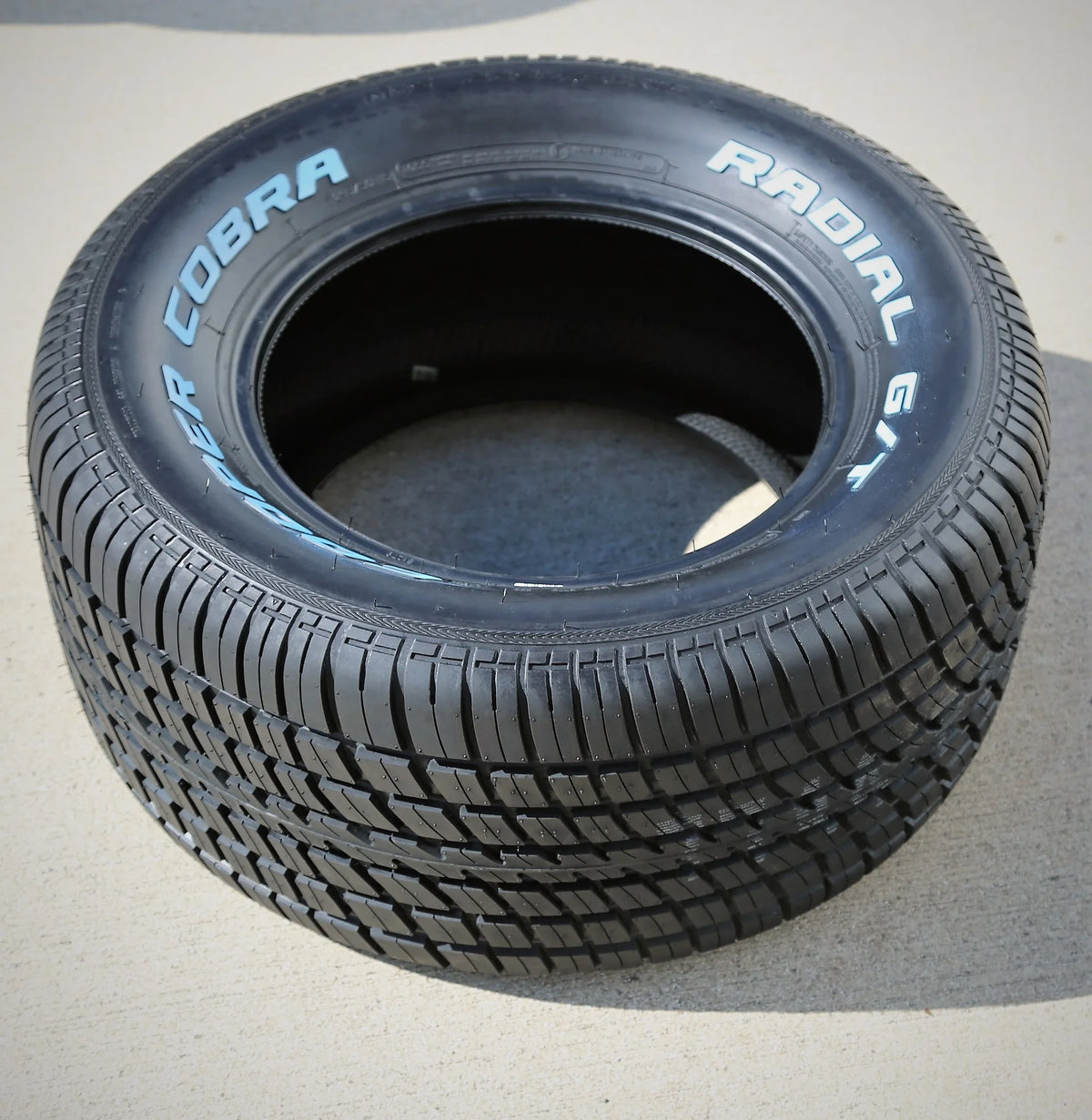 Cooper Cobra Radial G/T All-Season P225/70R14 98T Passenger Tire - Product image 2