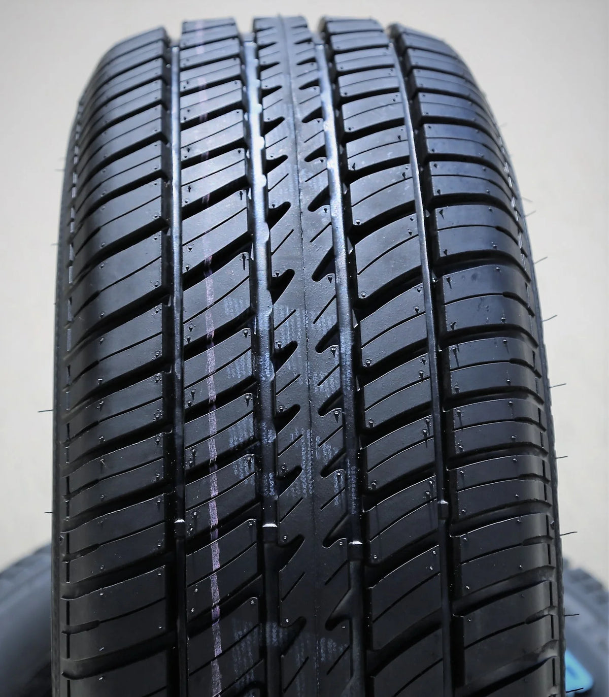 Cooper Cobra Radial G/T All-Season P225/70R14 98T Passenger Tire - Product image 4